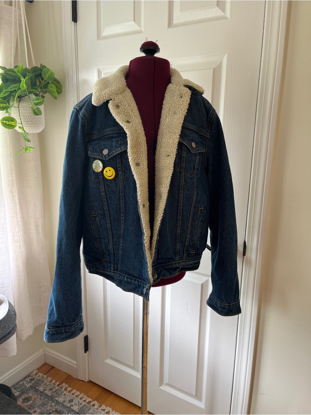 Levi’s Denim Sherpa-Lined Jacket